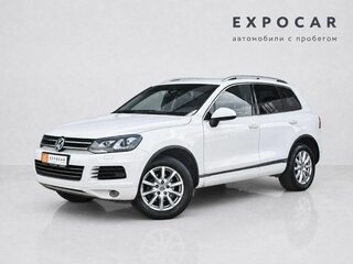 2013 Volkswagen Touareg II, белый, 1580000 рублей, вид 1