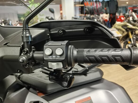 2026 Loncin XWolf 1000L Land Trekker, серый, 1439000 рублей - вид 5