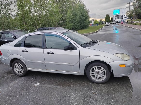 2003 Ford Focus I (North America), серебристый, 250000 рублей - вид 3