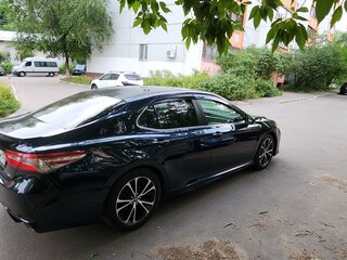 2017 Toyota Camry VIII (XV70), чёрный, 2500000 рублей, вид 5