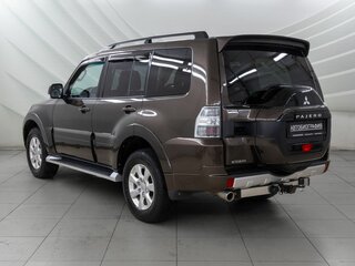 2018 Mitsubishi Pajero IV Рестайлинг 2, коричневый, 3758000 рублей, вид 5
