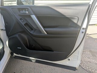 2013 Subaru Forester IV, белый, 1945000 рублей, вид 5