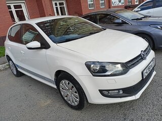 2012 Volkswagen Polo V, белый, 650000 рублей, вид 3