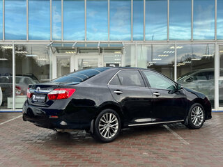 2012 Toyota Camry VII (XV50), чёрный, 1325000 рублей, вид 3