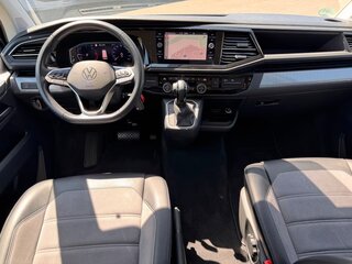 2022 Volkswagen Multivan T6 Рестайлинг, чёрный, 4800000 рублей, вид 2