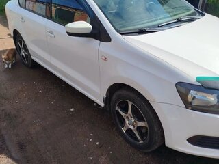 2011 Volkswagen Polo V, белый, 520000 рублей, вид 2