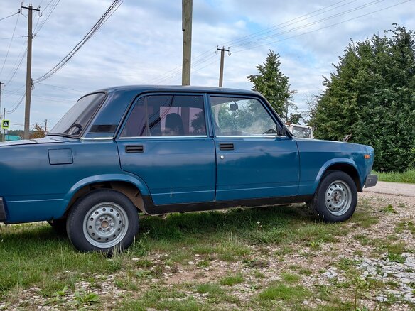 2009 Lada (ВАЗ) 2105, синий, 150000 рублей - вид 10