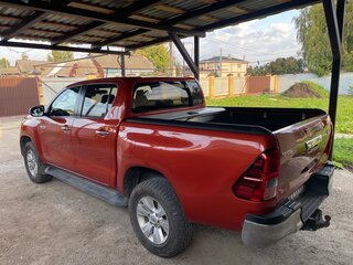 2017 Toyota Hilux VIII, оранжевый, 3500000 рублей, вид 5