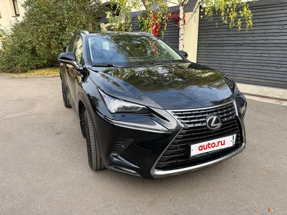 2021 Lexus NX 300 I Рестайлинг, чёрный, 3650000 рублей - вид 4