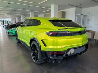 2026 Lamborghini Urus SE I Рестайлинг, зелёный, 49596990 рублей, вид 3