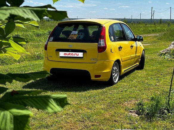 2010 Lada (ВАЗ) Kalina Sport I, жёлтый, 350000 рублей - вид 2