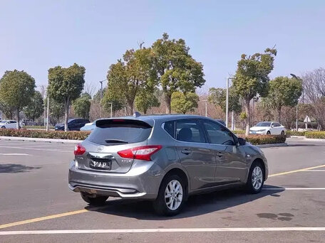 2023 Nissan Tiida II (China Market), серый, 1320000 рублей, вид 5
