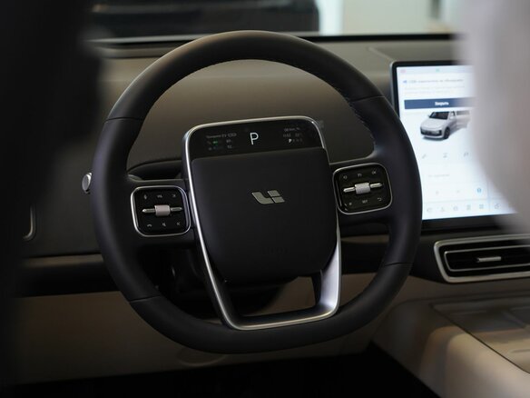 2026 Li Auto (Lixiang) L6 I, белый, 8790000 рублей - вид 28