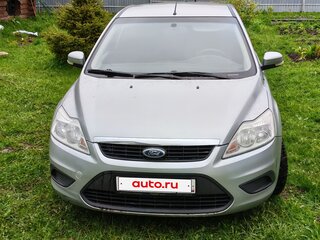 2010 Ford Focus II Рестайлинг, серебристый, 500000 рублей, вид 3