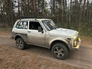 2000 Lada (ВАЗ) 2121 (4x4) Фора I Рестайлинг, белый, 170000 рублей, вид 5