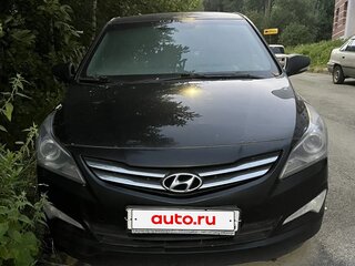2015 Hyundai Solaris I Рестайлинг, чёрный, 440000 рублей, вид 1