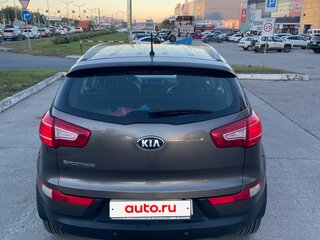 2013 Kia Sportage III, коричневый, 925000 рублей, вид 5