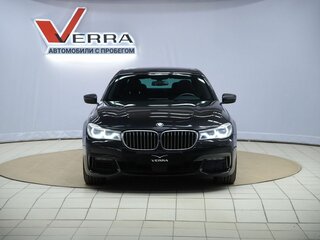 2016 BMW 7 серии Long 750Li xDrive VI (G11/G12), чёрный, 3390000 рублей, вид 2