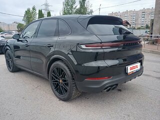 2023 Porsche Cayenne III Рестайлинг, чёрный, 14100000 рублей, вид 4