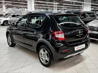 2021 Renault Sandero Stepway II Рестайлинг, чёрный, 1349000 рублей, вид 4