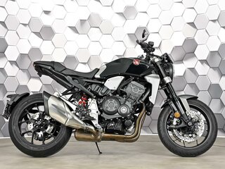 2018 Honda CB 1000R, чёрный, 975000 рублей, вид 3