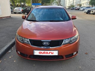 2010 Kia Cerato 4-speed II, оранжевый, 750000 рублей, вид 1