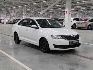 2019 Skoda Rapid I Рестайлинг, белый, 795000 рублей, вид 3