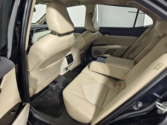 2019 Toyota Camry VIII (XV70), чёрный, 2689000 рублей - вид 18