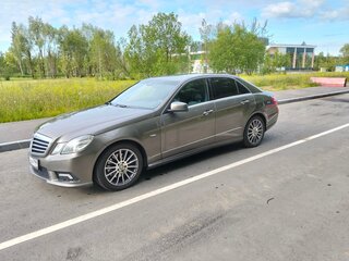 2010 Mercedes-Benz E-Класс 200 5G-Tronic IV (W212, S212, C207), серый, 1530000 рублей, вид 1