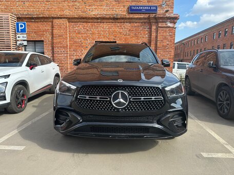 2025 Mercedes-Benz GLE 350 II (V167) Рестайлинг, чёрный, 7500000 рублей, вид 2