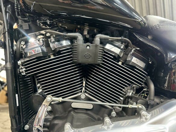2017 Harley-Davidson Fat Boy, чёрный, 1990000 рублей - вид 22