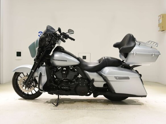 2020 Harley-Davidson Street Glide Special, серебристый, 1493000 рублей - вид 6