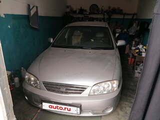 2007 Kia Spectra I Рестайлинг 2, серебристый, 550000 рублей, вид 1