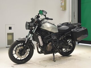 2017 Yamaha XSR700, серебристый, 680000 рублей, вид 4