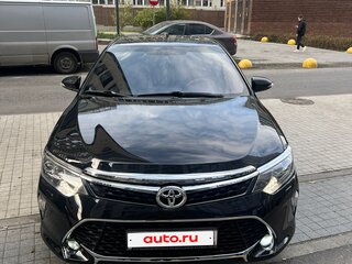 2017 Toyota Camry VII (XV50) Рестайлинг 2, чёрный, 2100000 рублей, вид 1