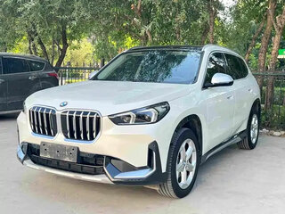 2023 BMW X1 Long 20Li sDrive III (U11/U12), белый, 2642000 рублей, вид 1