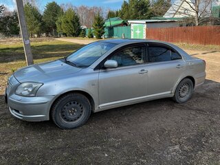 2003 Toyota Avensis II, серебристый, 480000 рублей, вид 3