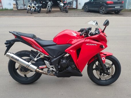 2014 Honda CBR 250R, красный, 349000 рублей, вид 1