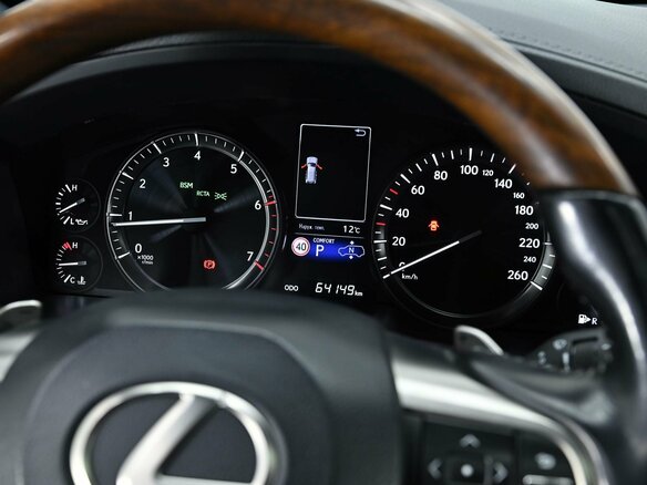 2018 Lexus LX 570 III Рестайлинг 2, белый, 9990000 рублей - вид 16