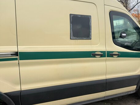 2018 Ford Transit, бежевый, 1950000 рублей, вид 1
