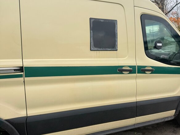 2018 Ford Transit, бежевый, 1950000 рублей