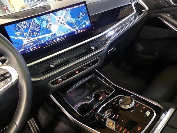 2024 BMW X7 40d I (G07) Рестайлинг, серый - вид 11