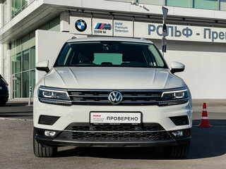 2017 Volkswagen Tiguan II, белый, 2999000 рублей, вид 2