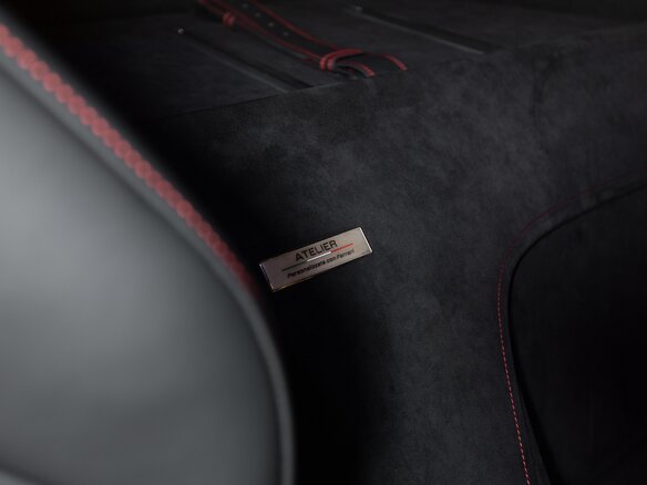 2025 Ferrari 12Cilindri, красный - вид 32