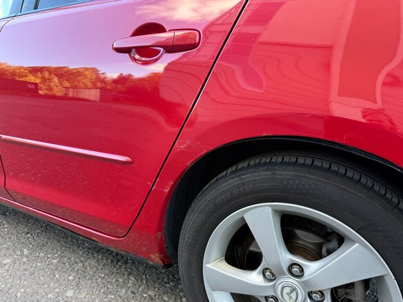2006 Mazda 3 I (BK), красный, 500000 рублей - вид 11