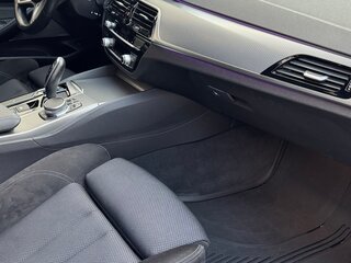 2020 BMW 5 серии 530i xDrive VII (G30/G31/G38), чёрный, 4400000 рублей, вид 5