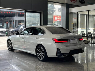 2023 BMW 3 серии Long 320Li VII (G2x) Рестайлинг, белый, 3090000 рублей, вид 3