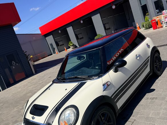 2012 Mini Hatch Cooper S II (R56) Рестайлинг, белый, 849000 рублей