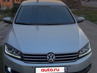 2011 Volkswagen Passat B7, серебристый, 790000 рублей, вид 3