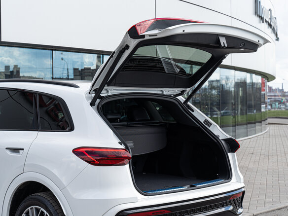 2026 Audi Q5 L III (GU), белый, 6795000 рублей - вид 6
